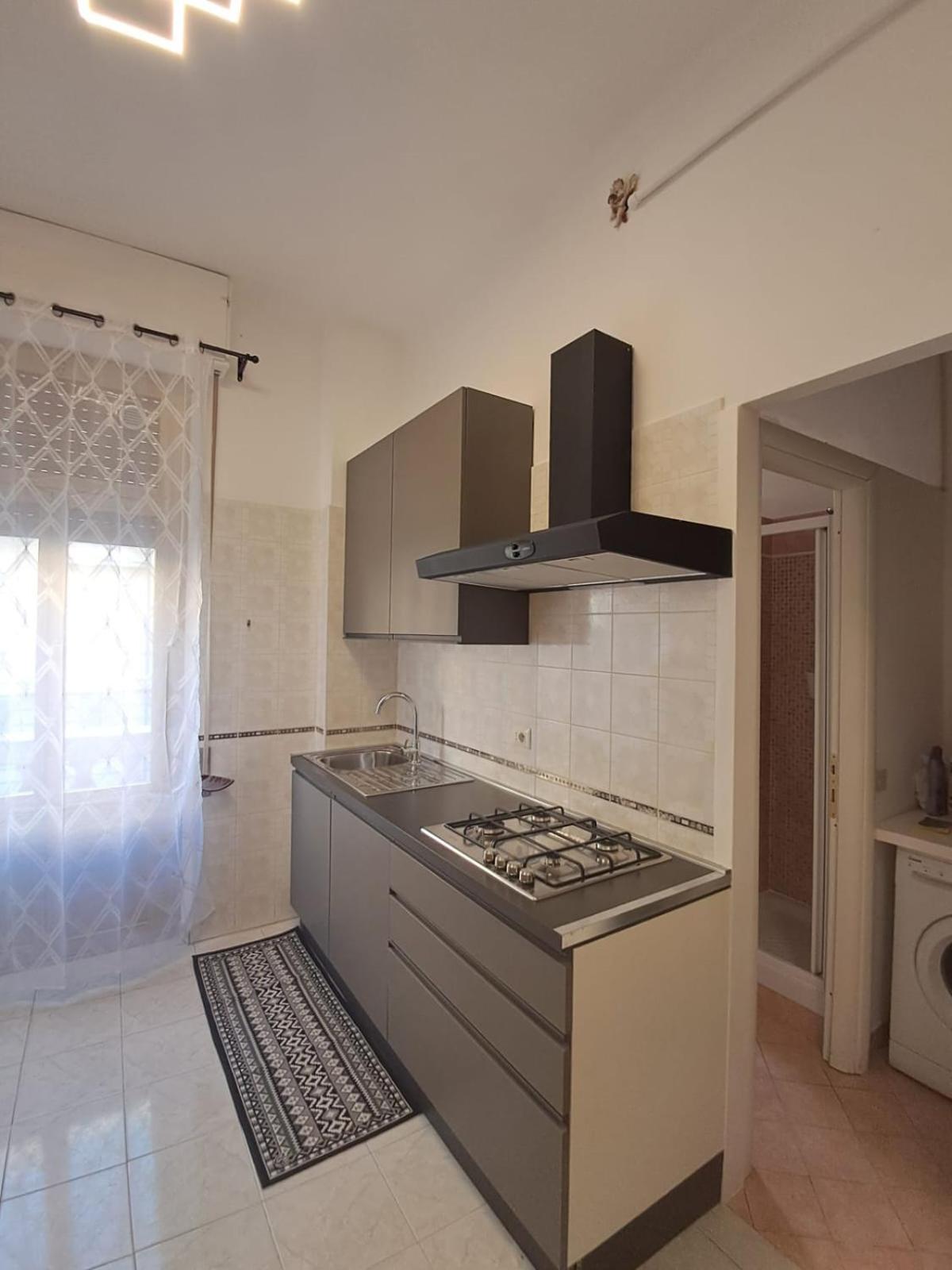 Beds Portamaggiore - Ex Happy House Рим Екстериор снимка