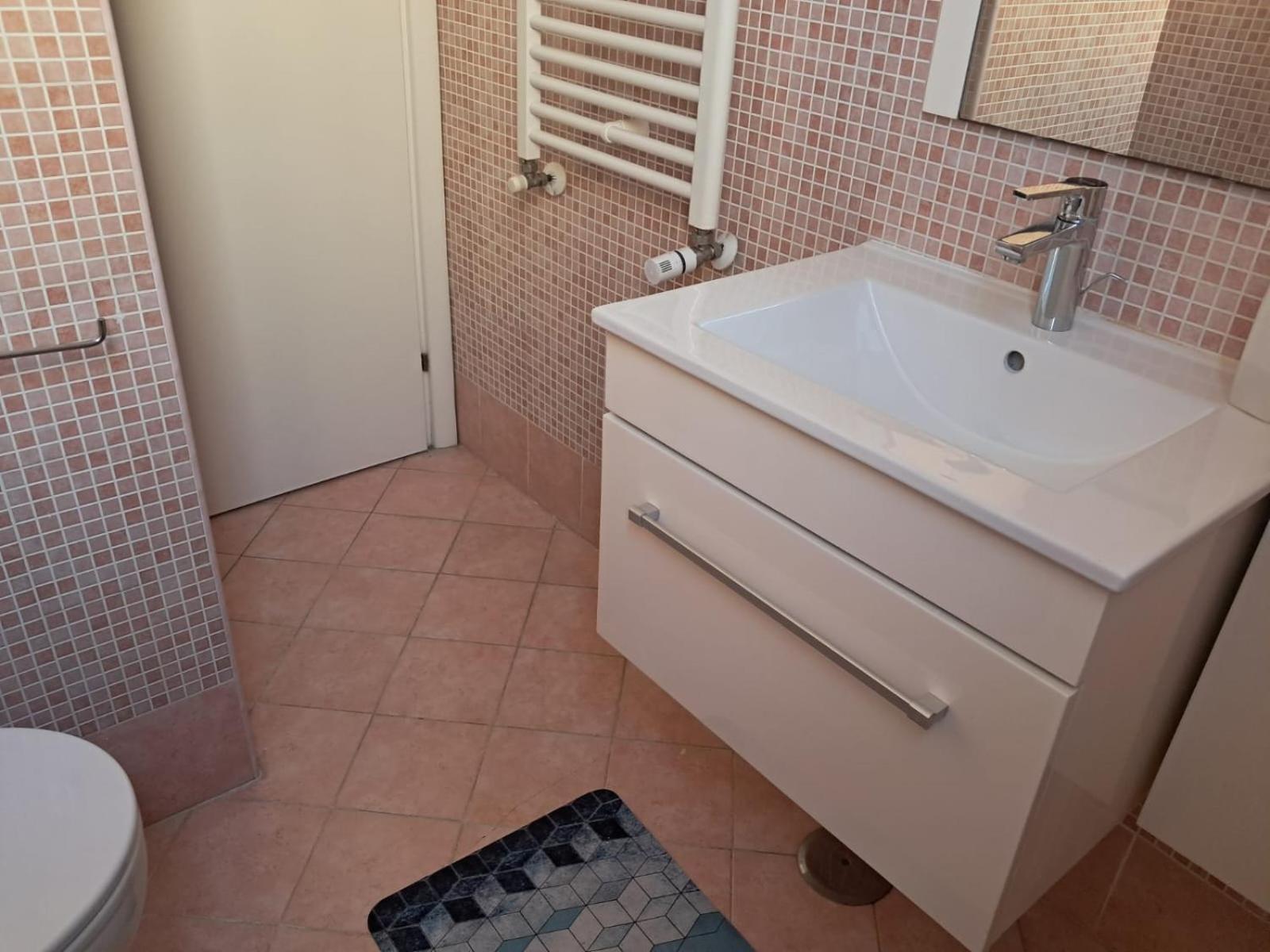 Beds Portamaggiore - Ex Happy House Рим Екстериор снимка